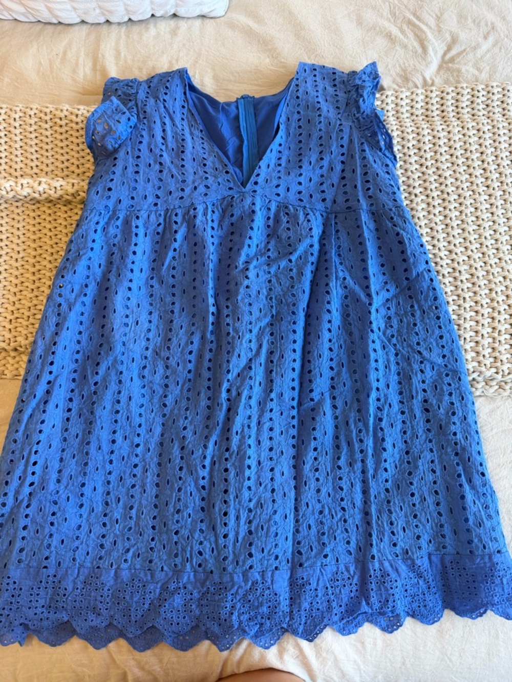 Girls' Blue Eyelet Flutter-Sleeve Dress